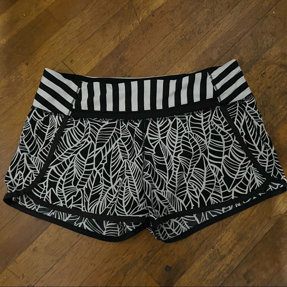 Lululemon active shorts